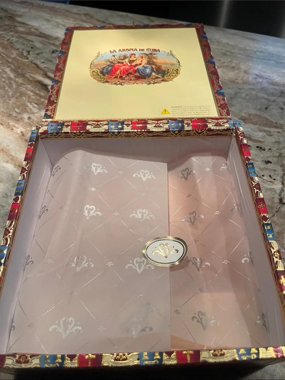 Decorative Cigar Box - Cream with Red Trim no cigars